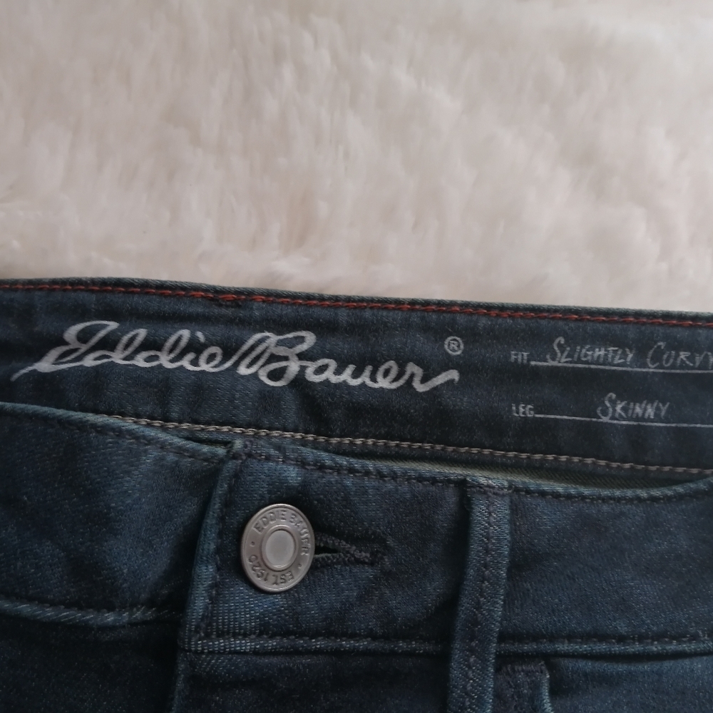 Eddie Bauer NWT Dark Blue Skinny Jeans - Picture 5 of 8